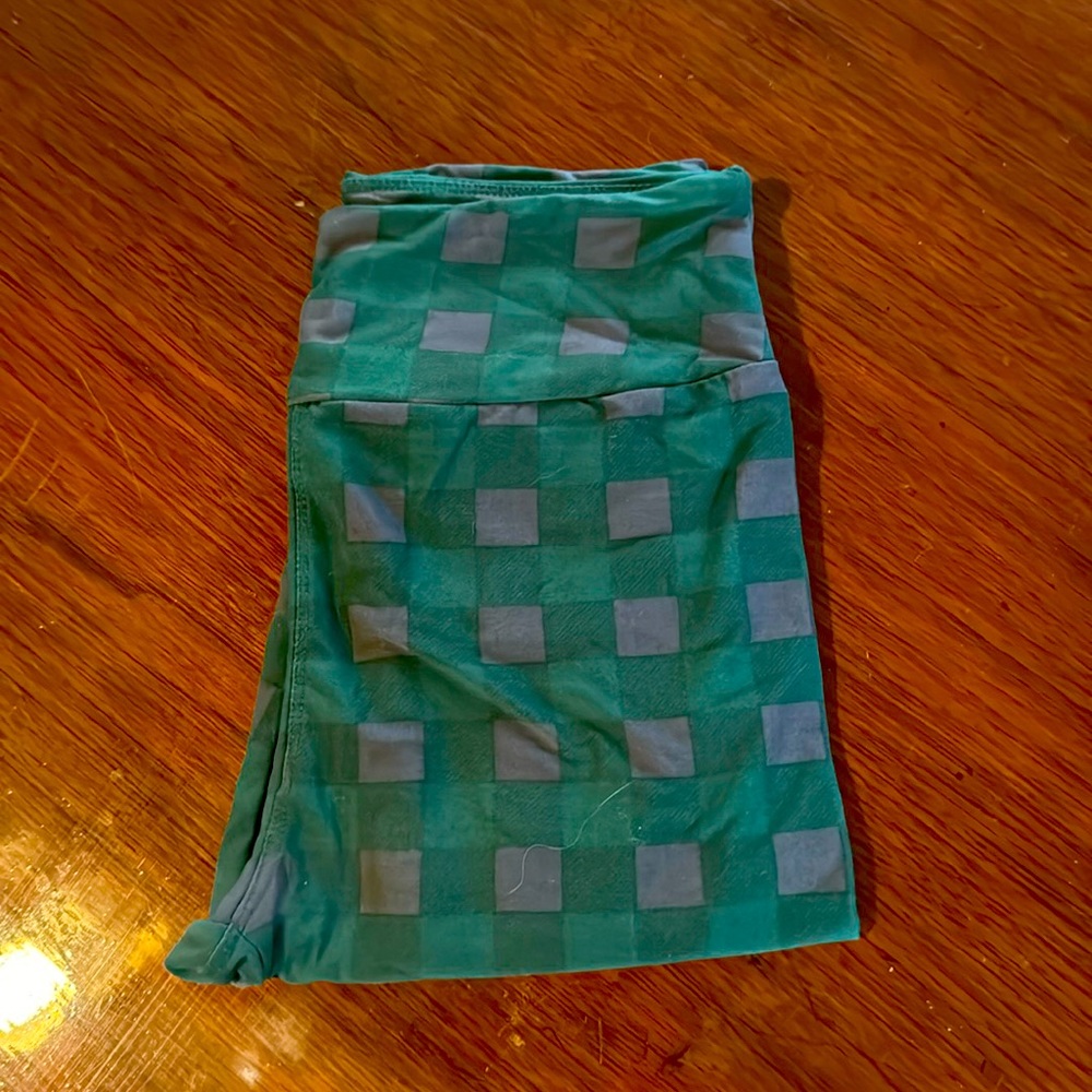 LuLaRoe Leggings - Dark Green Plaid